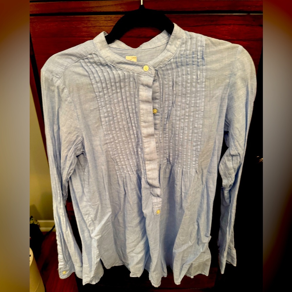 Gap Women’s Popover Pintuck Shirt in End-on-End Cotton